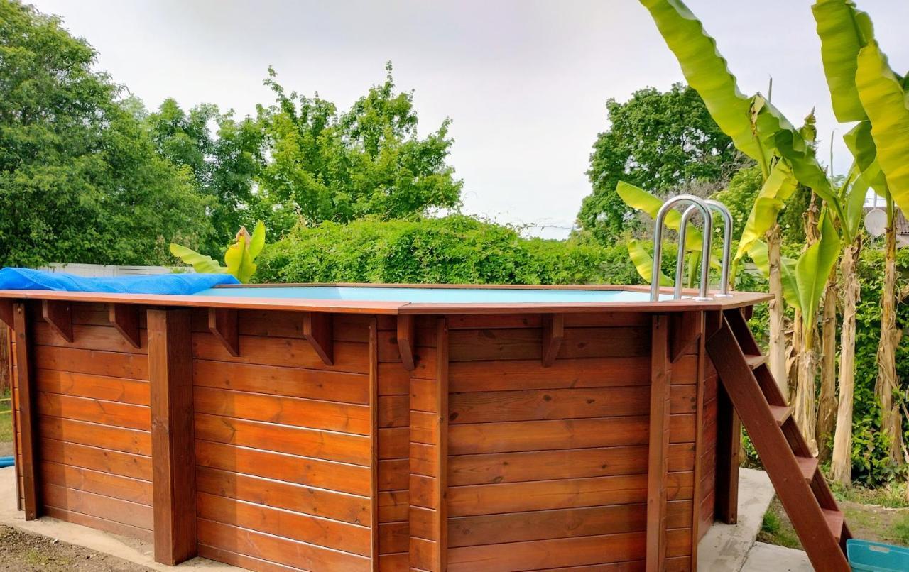 Gite En Pierre Le Paradis Parc Cloture Jacuzzi 5 Places Piscine Au Perigord Pourpre 9Km De Bergerac Saint-Aubin-de-Lanquais Экстерьер фото