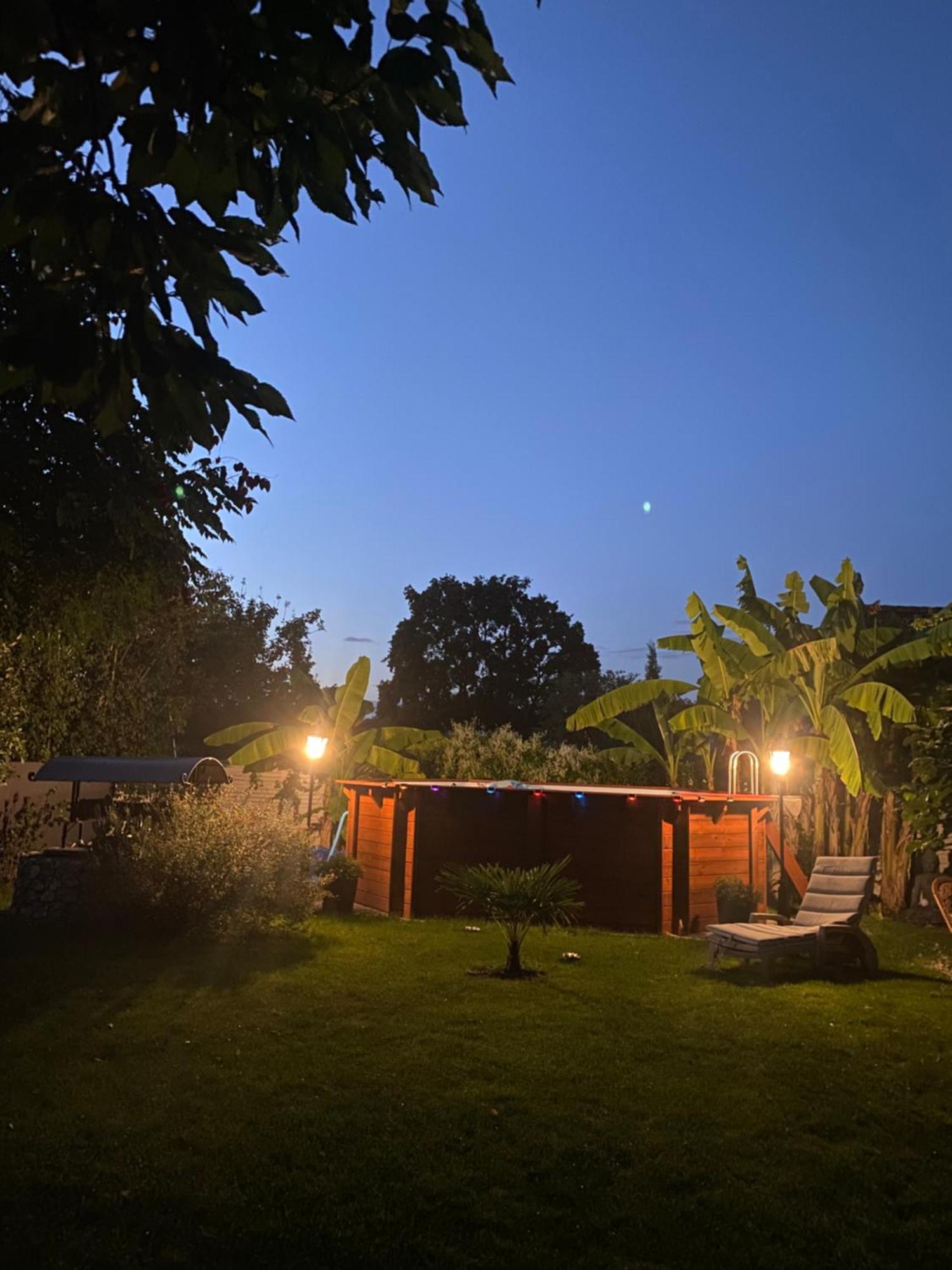 Gite En Pierre Le Paradis Parc Cloture Jacuzzi 5 Places Piscine Au Perigord Pourpre 9Km De Bergerac Saint-Aubin-de-Lanquais Экстерьер фото